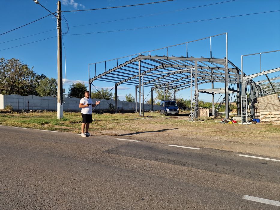 Vand și construiesc  o gama larga de hale sau structuri metalice  noi