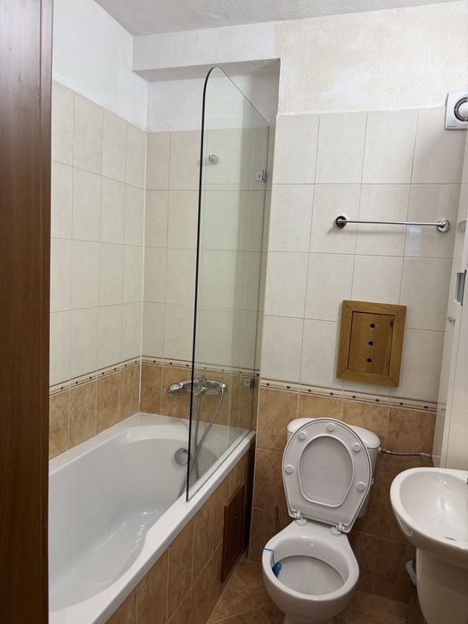 Дава се под наем Двустаен апартамент в Разлог - 65 кв.м за 76.5 € - Снимка #5