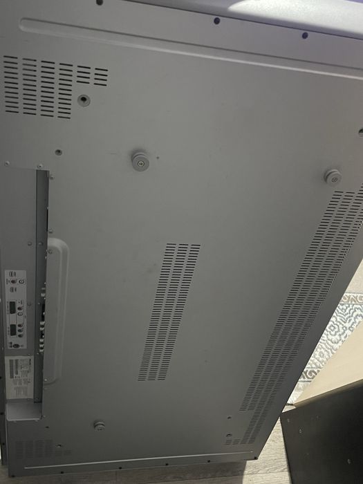 Телевизор на запчясти