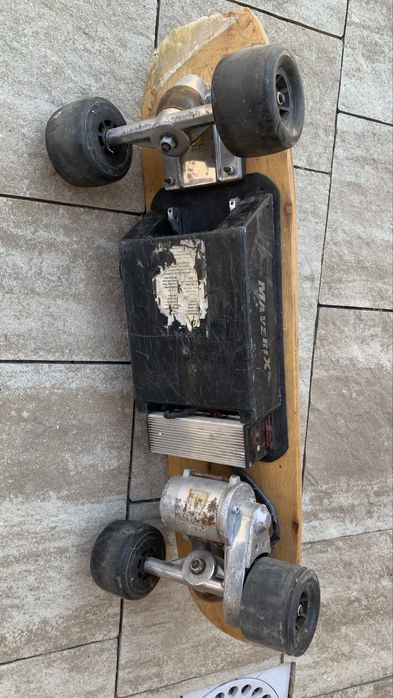 Skateboard electrik maverik