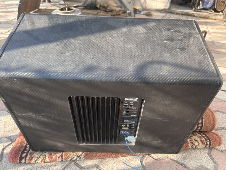 Сабуфер автозвук