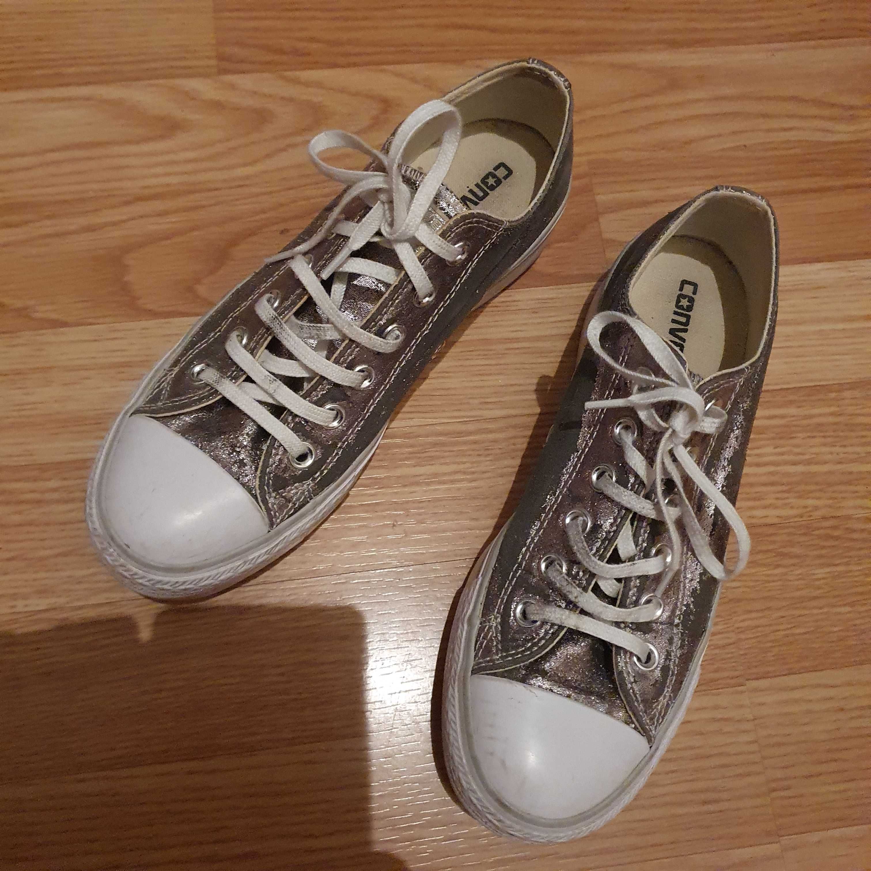 Adidas tenisi Converse All Star dama Sibiu OLX.ro