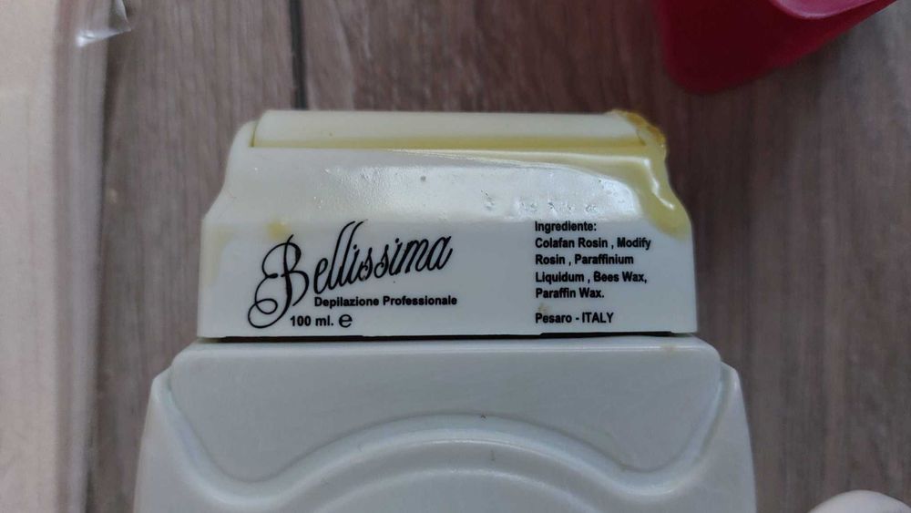 Încălzitor ceară roll-on Bellissima + set benzi depilatoare
