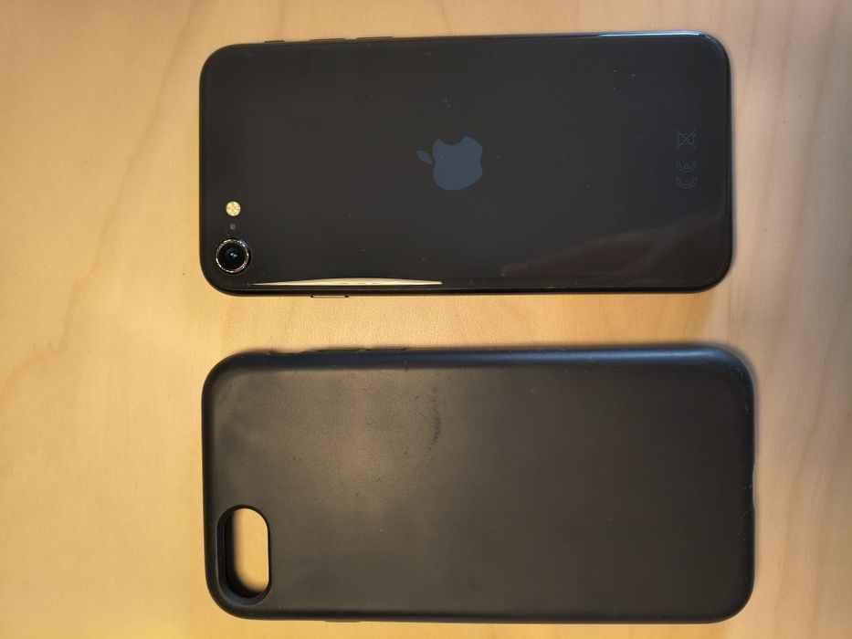 Vănd Iphone SE 2020