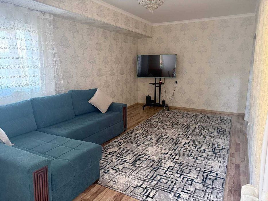 Сдаётся 3-комнатная квартира на Ц-4, 92 м², рядом школа №5