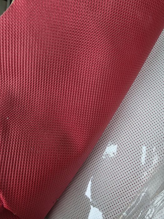 Folie de pus sub tabla