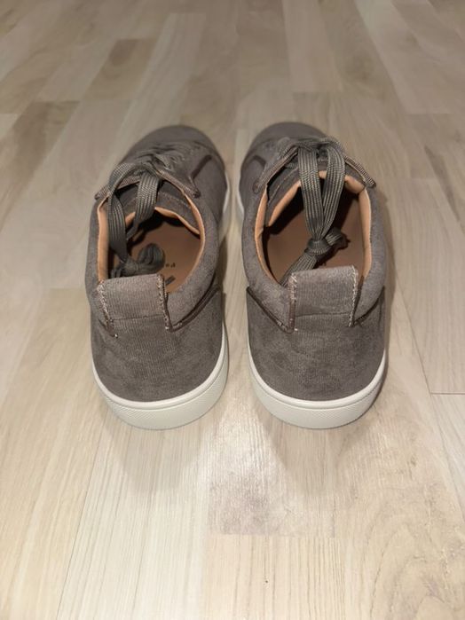 Christian Louboutin обувки