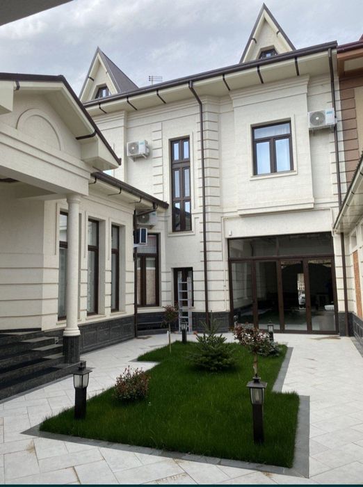 Сдается на аренда дом участок  Яккасарай район Ракат махалла