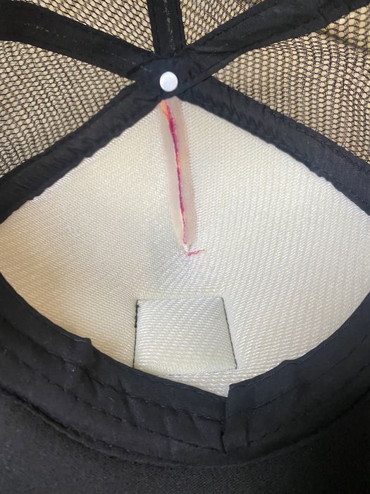 RIO - дизайнерска шапка с козирка