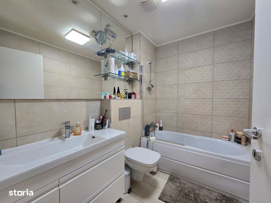 COSMOPOLIS - Apartament cu 2 camere si gradina, mobilat si utilat.
