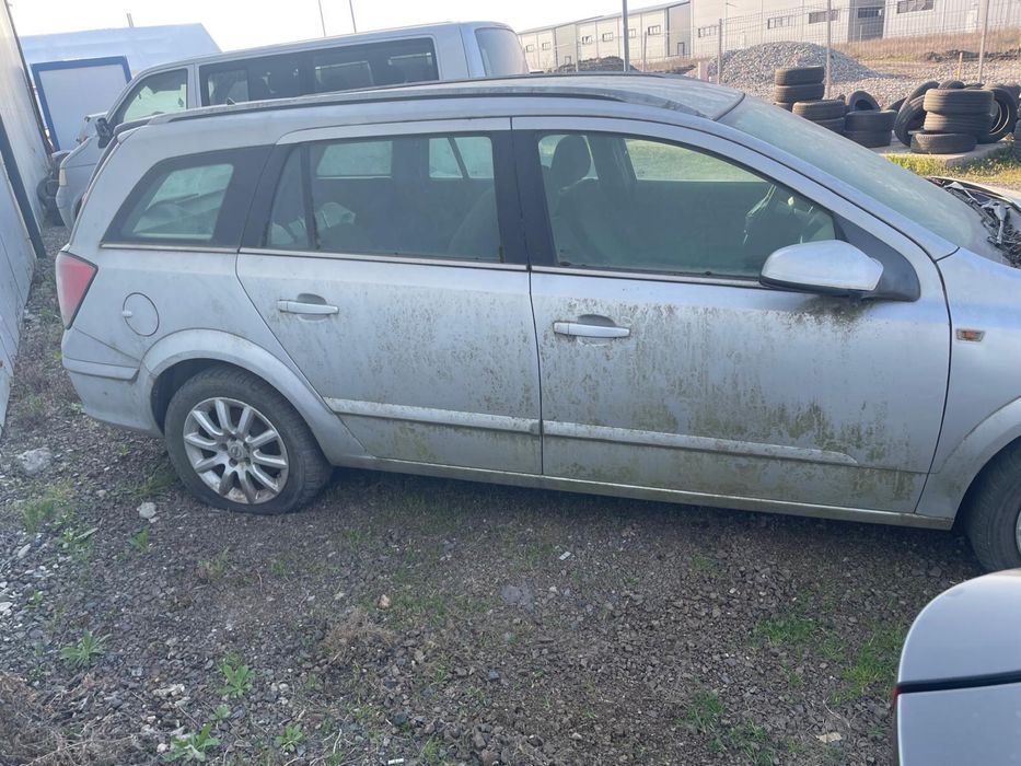 Opel Astra H 1,7 DTI inmatriculata nepornita de 5 ani