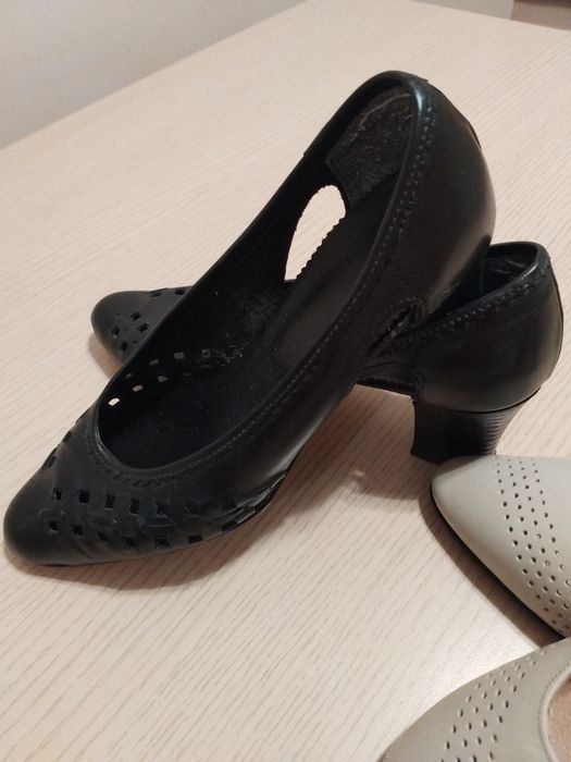 Дамски токчета естественна кожа4чифта