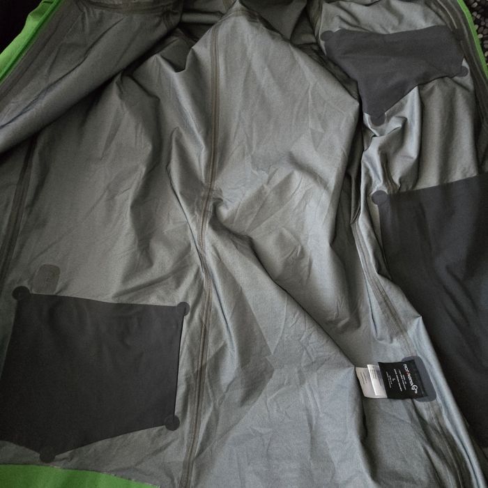 Яке ветровка norrona dri3