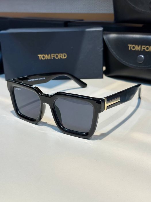 Ochelari Tom Ford noi