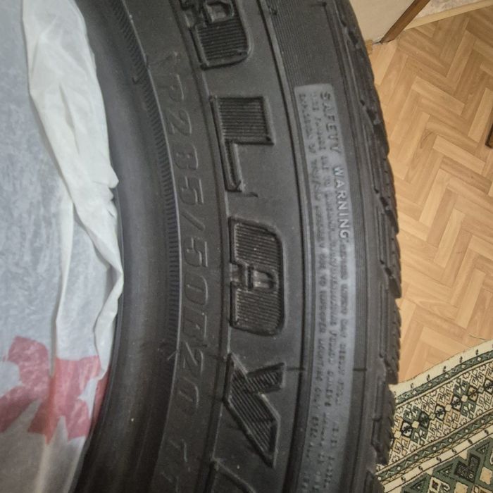 Продам шины зимние R20