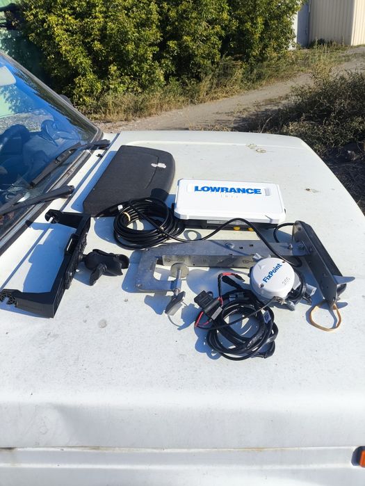 Эхолот lowrance hds live 9