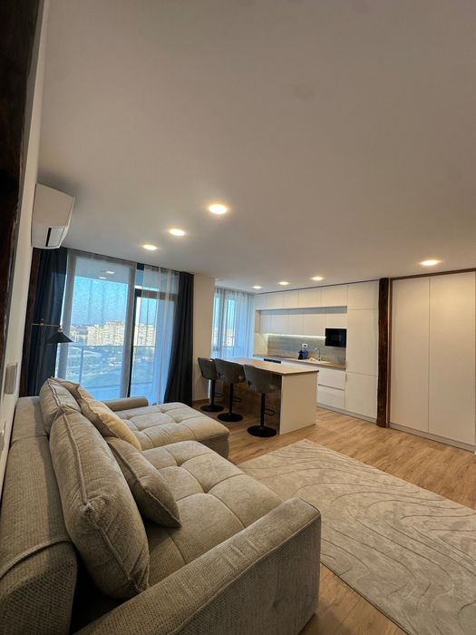 Premium, Nou, Central, Parcare subterană, View