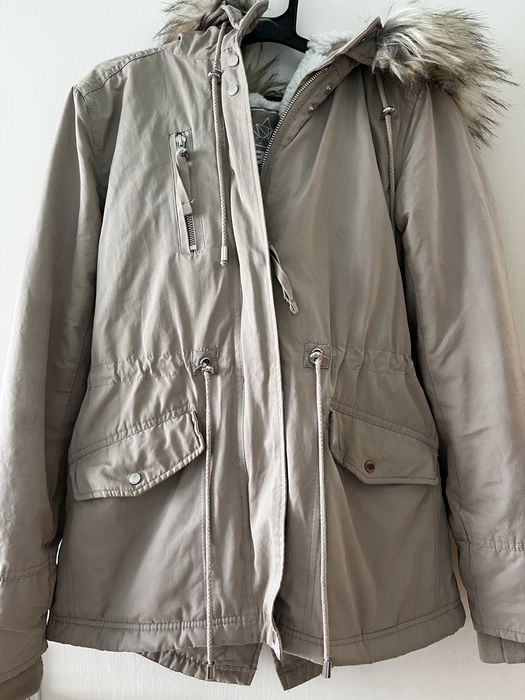 Дамска парка  бежова