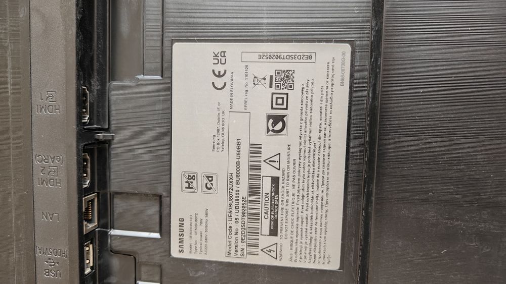 Телевизор Samsung UE50BU8072U за части!