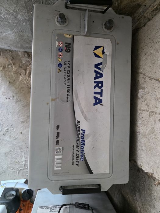 Baterie Varta 12v 225Ah 1150A