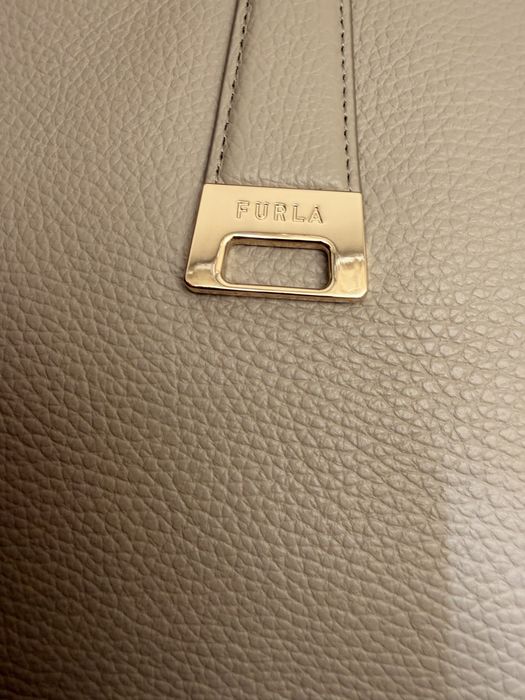 Furla чанта кожена