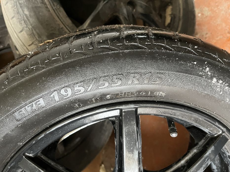 Диски вместе с резиной