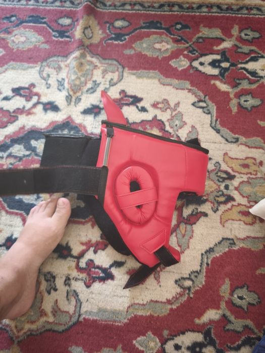 Шлем для бокса и тд