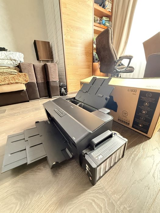 Принтер EPSON L1800 пробег 1700стр.