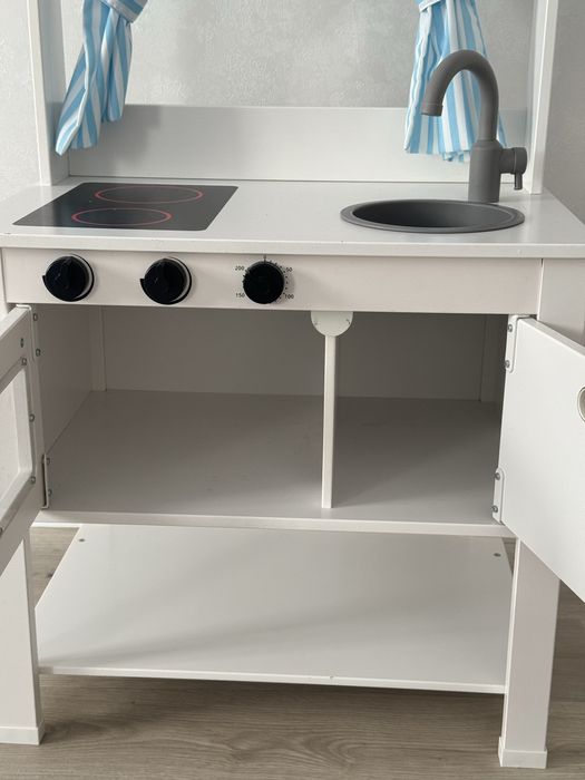 Кухня детская деревянная