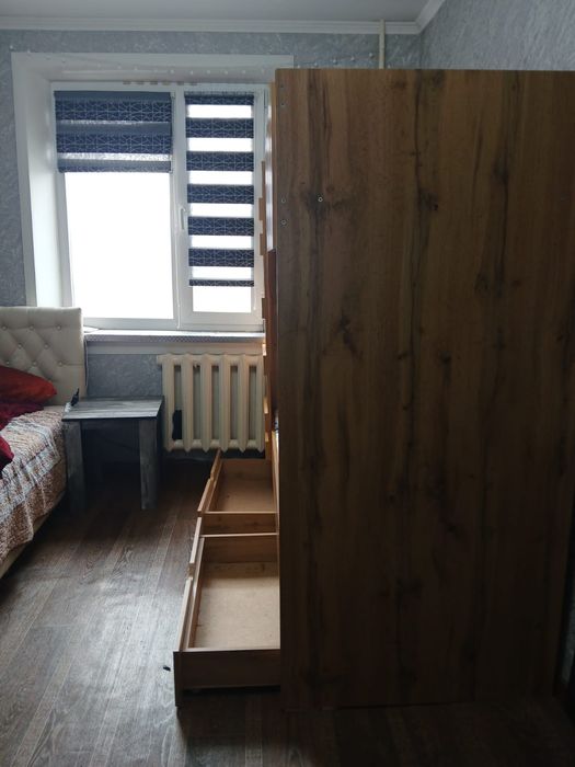 Продам кровать двухъярусная