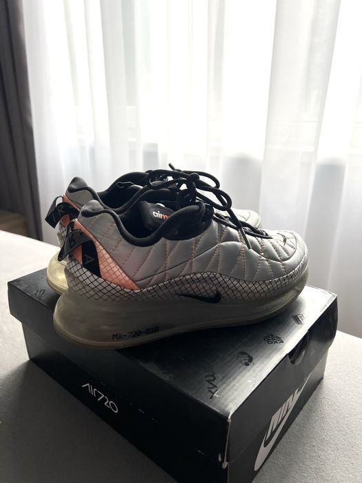 Маратонки Nike Air 720