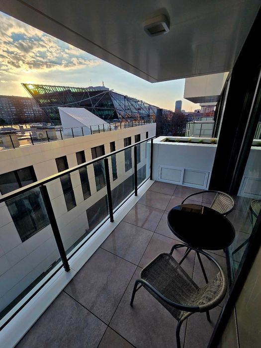 Дава се под наем Тристаен апартамент в София, Полигона - 115 кв.м за 1095.99 € - Снимка #4