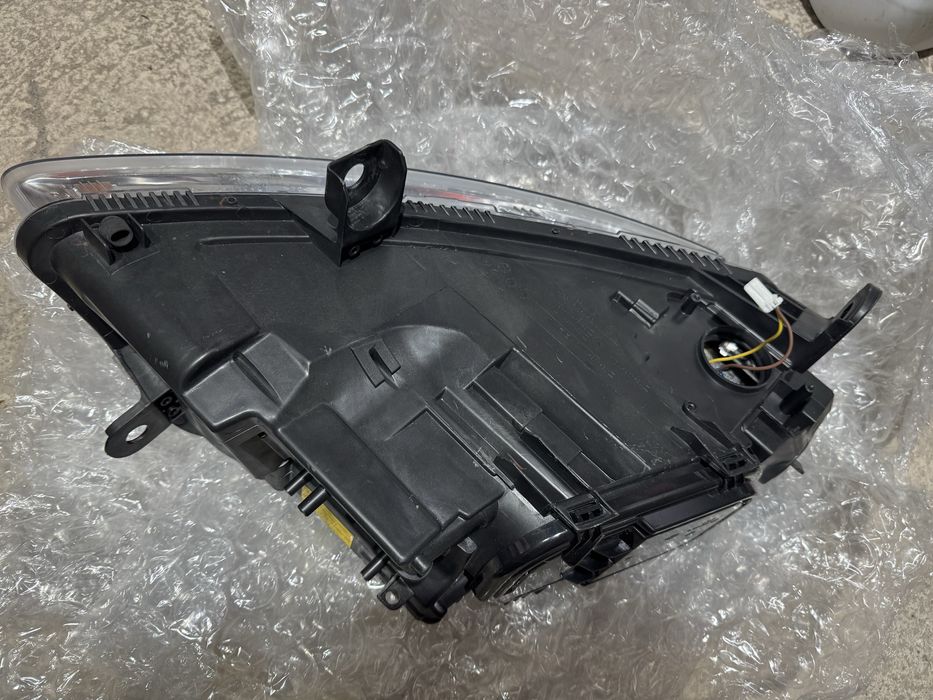 Ляв фар за Ауди А6 Ц6 Фейслифт 08-11 г