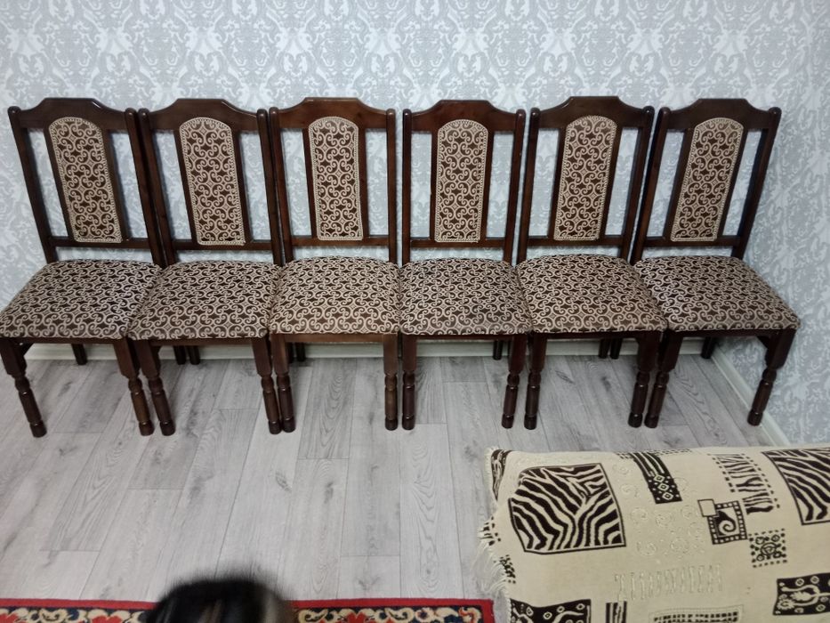 Мебель гостевой стол