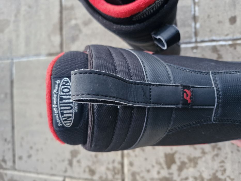 Boots Burton marimea 44