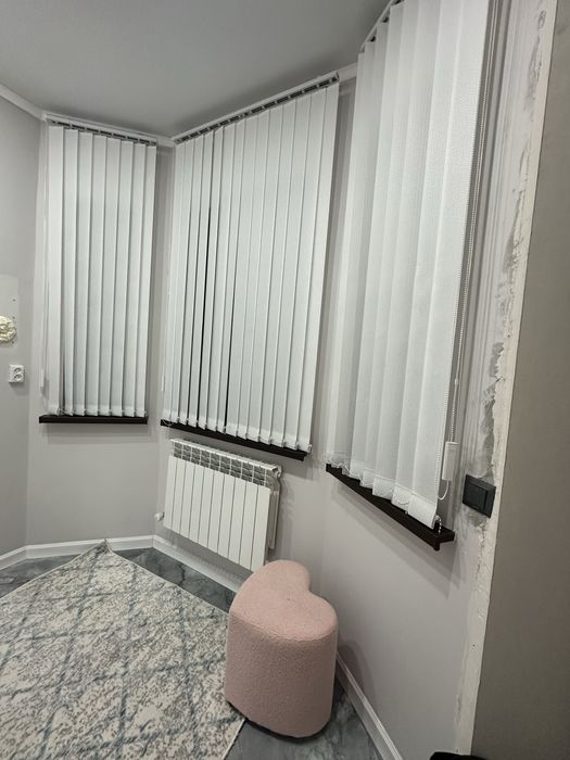 Продам жалюзи, б/у