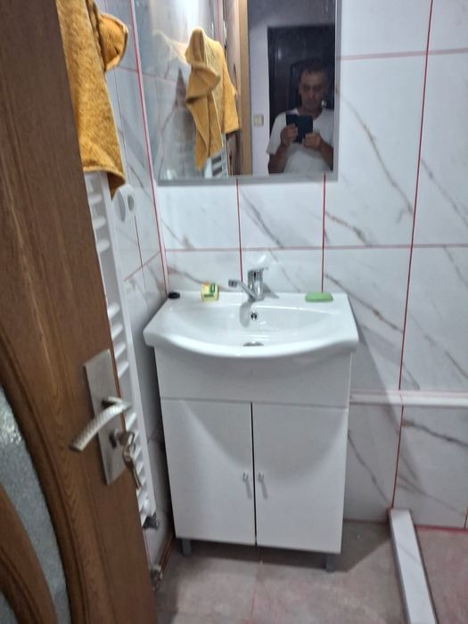 Garsoniera de închiriat