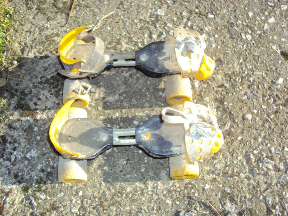 Регулируеми Ретро ролкови кънки