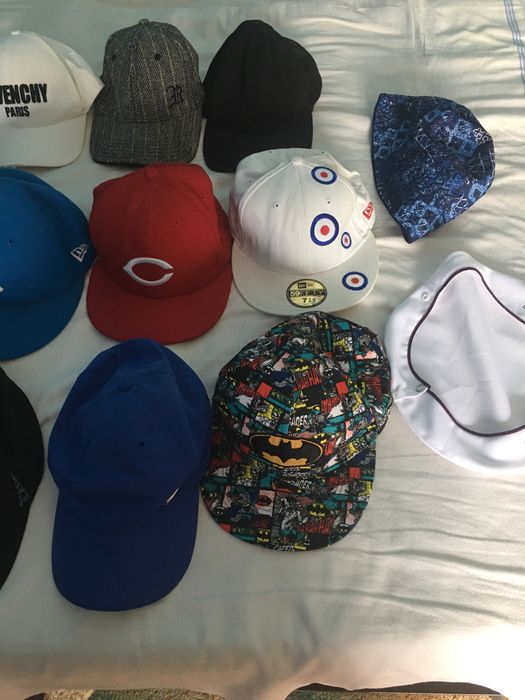 Șepcii diferite modele si culori