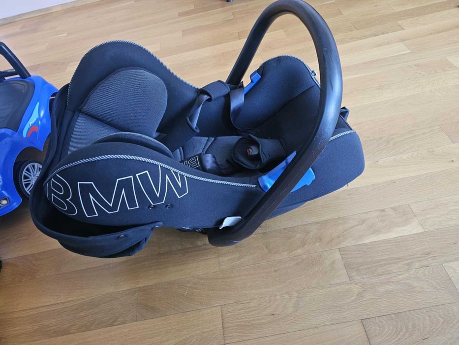 Бебешко кошче столче BMW за автомобил от 0 до 15 месеца