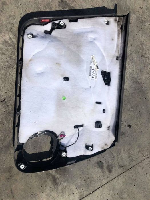 fata usa  dreapta fata audi  a3 8p