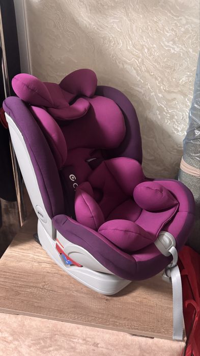 Продам автокресло в идеальном состояние
