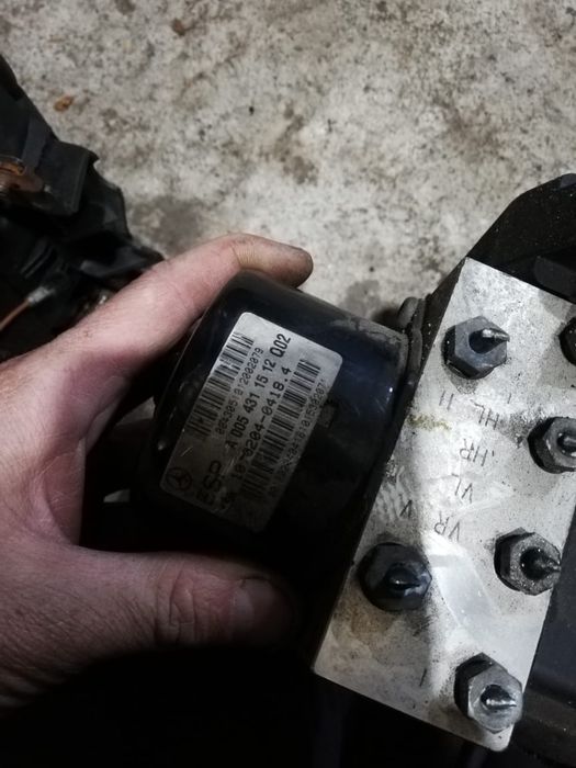 Блок ABS на Мерседес