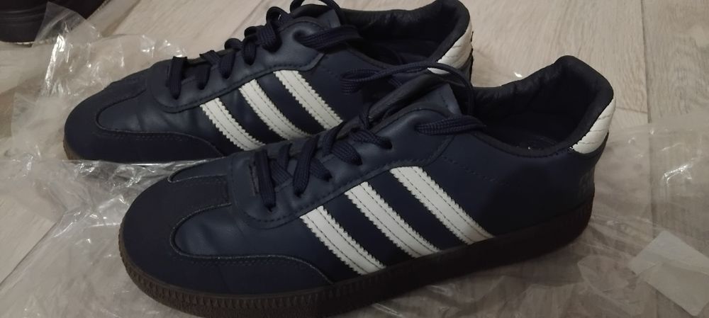 Продам кеты на девочку