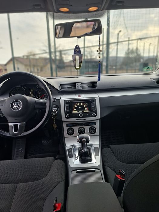 Vând vw passat b6 2010 Automat!!!