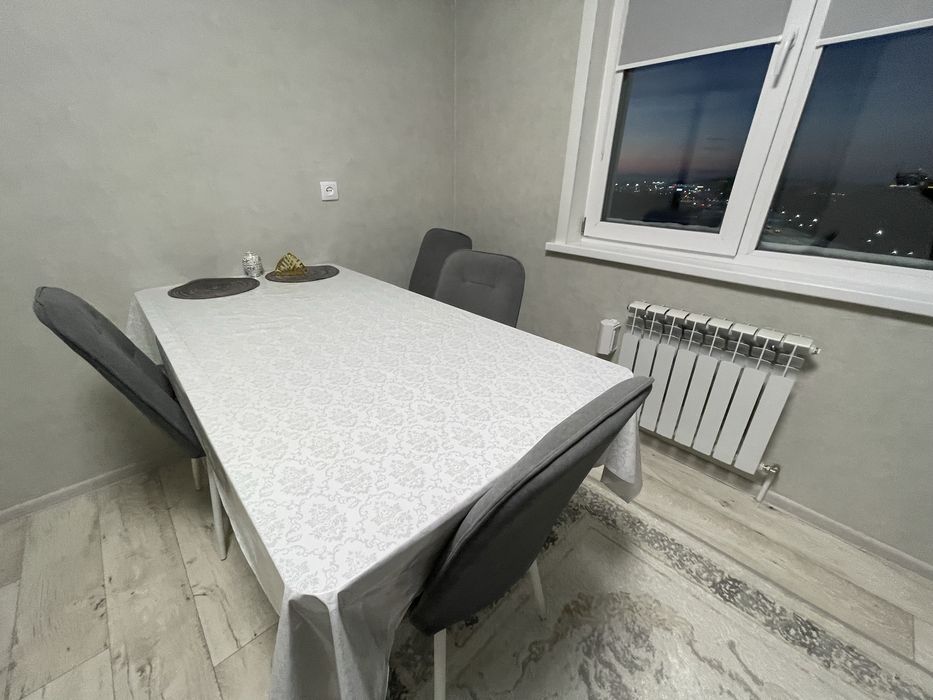 Продам 2шку на ул Базовая 2/3