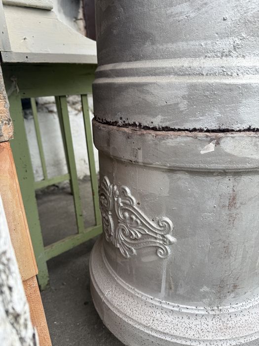 Vind Soba veche din fonta