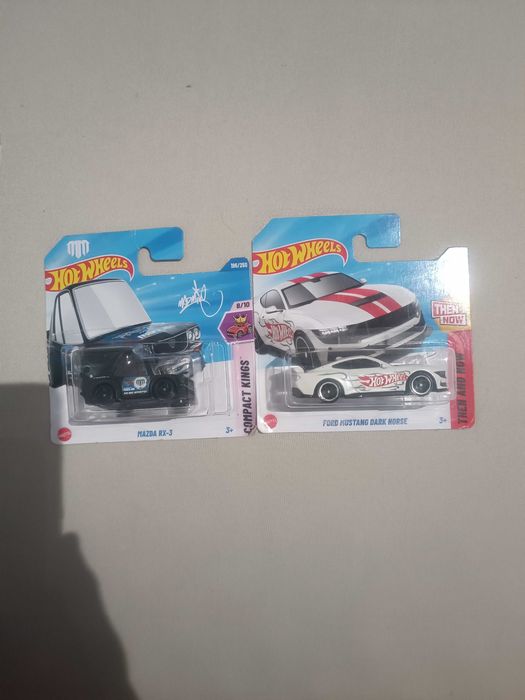 Играчка колата Hotwheels