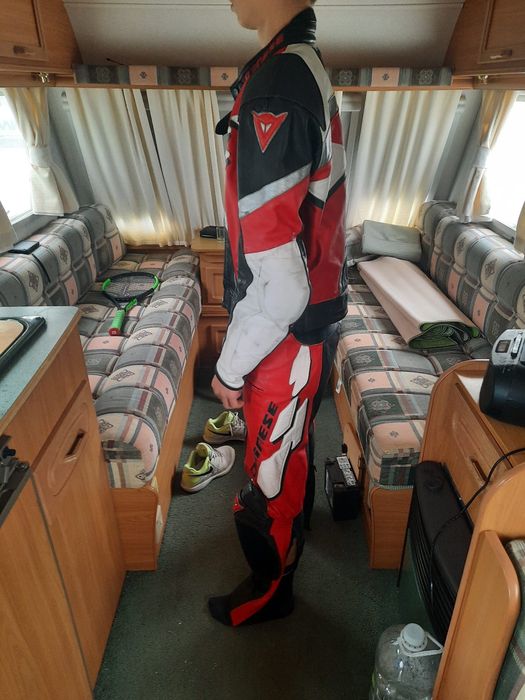 Costum motocicleta