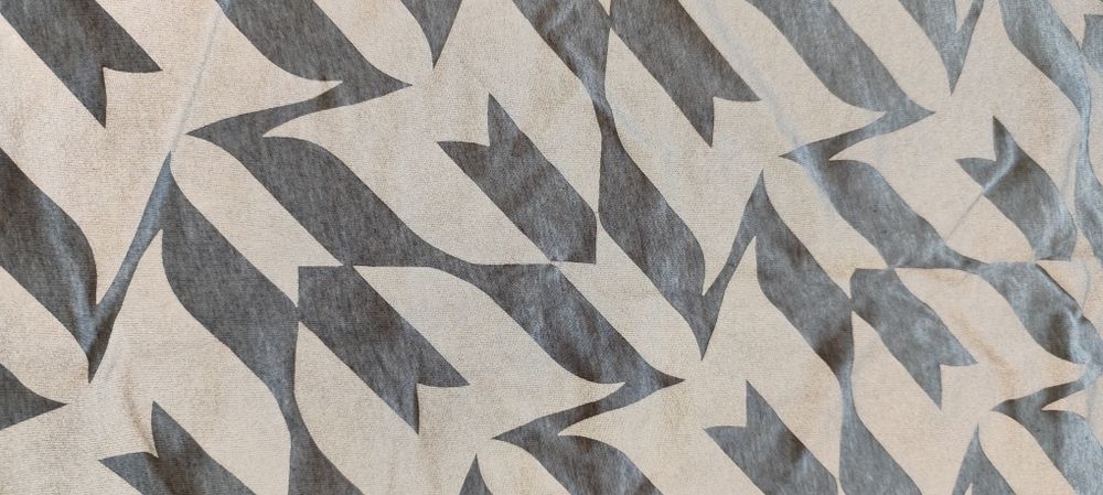 Оригинален сет с марката  Меси като нов